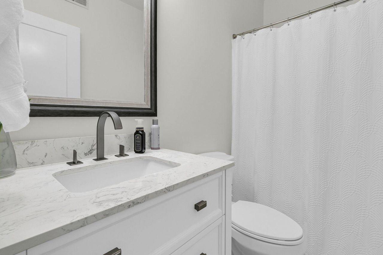 1711 Indigo Island Drive Photo 58