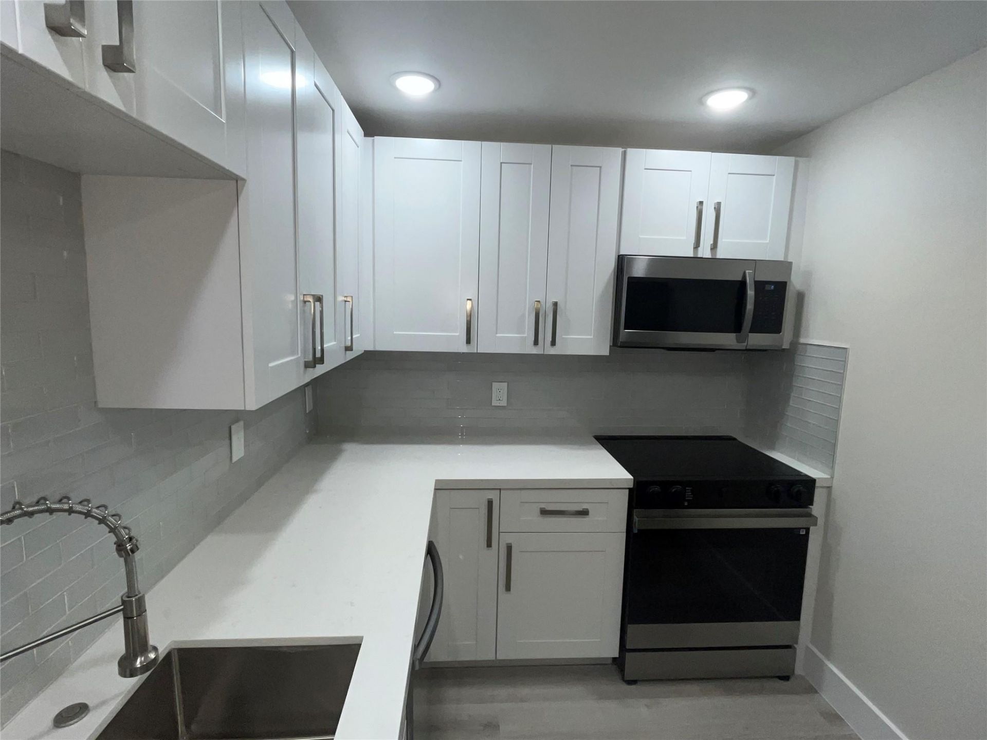 6407 Bay Club Drive, Unit 3, Fort Lauderdale, FL 33308 Photo