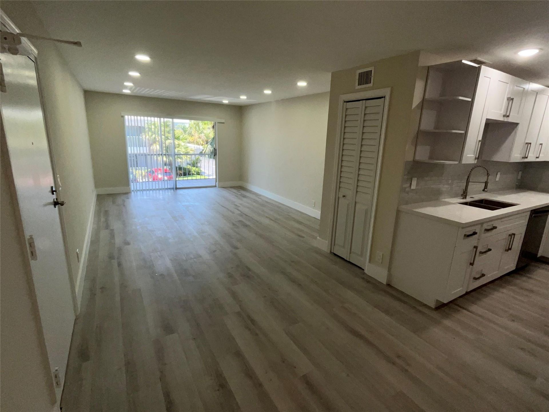 6407 Bay Club Drive, Unit 3, Fort Lauderdale, FL 33308 Photo