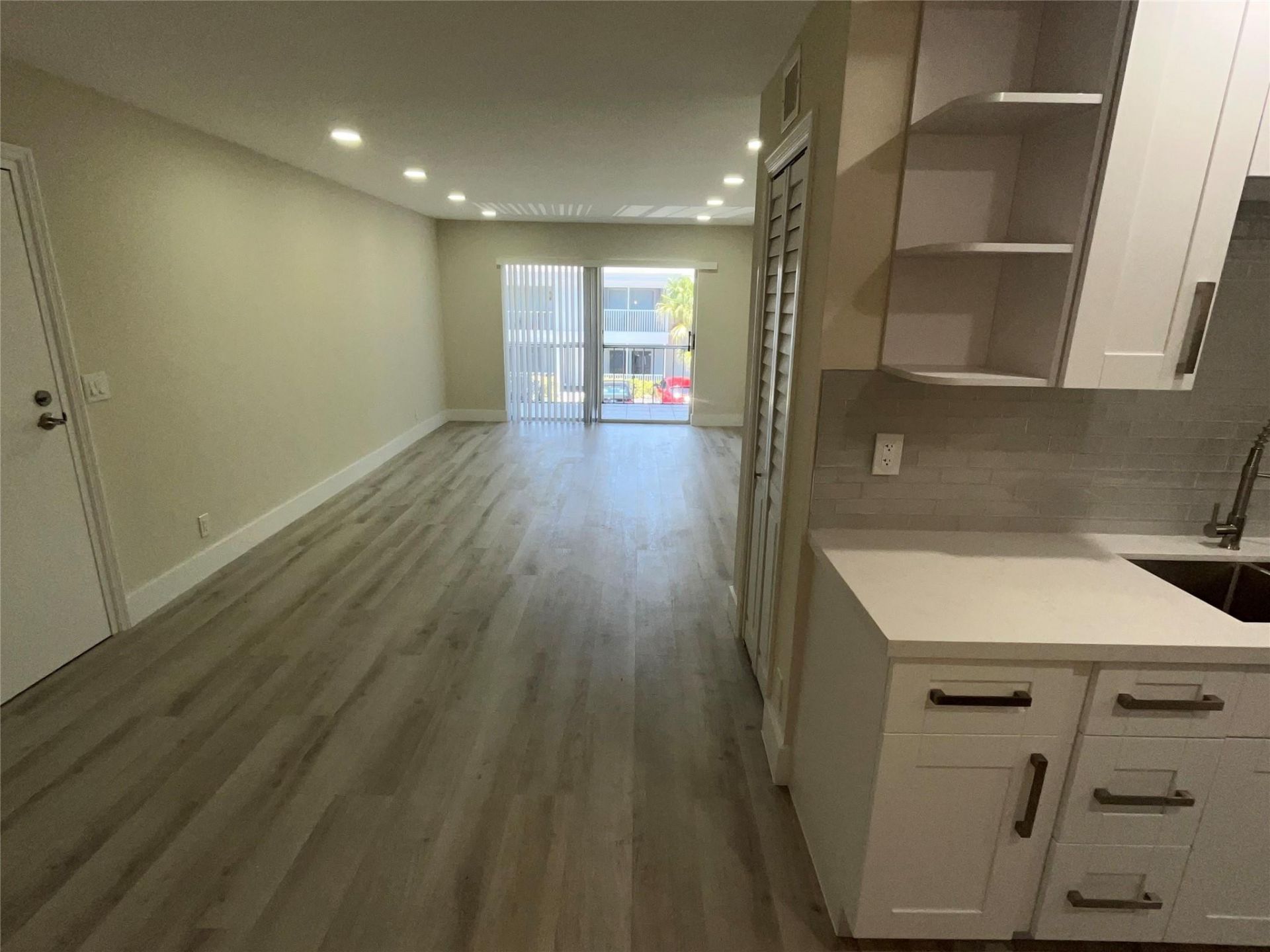 6407 Bay Club Drive, Unit 3, Fort Lauderdale, FL 33308 Photo