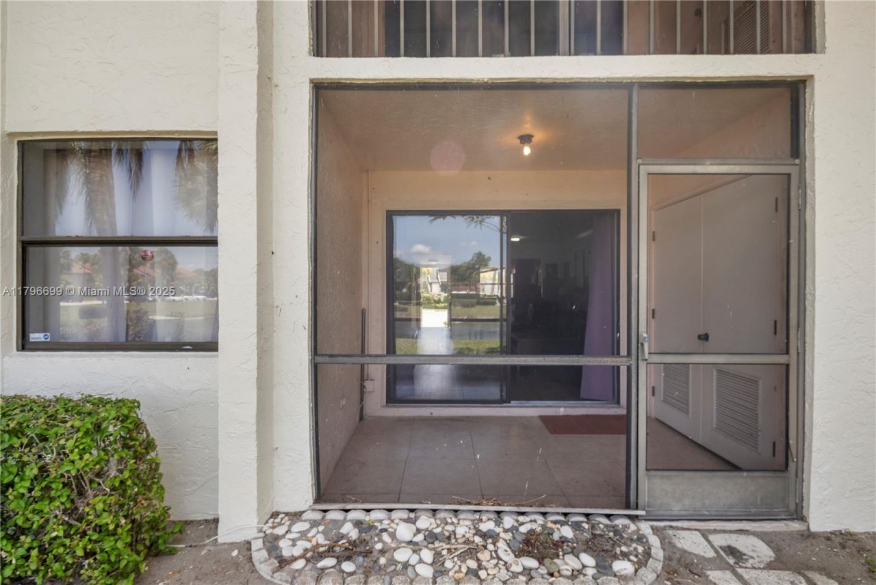 22053 Palms Way, Unit 106, Boca Raton, FL 33433 Photo