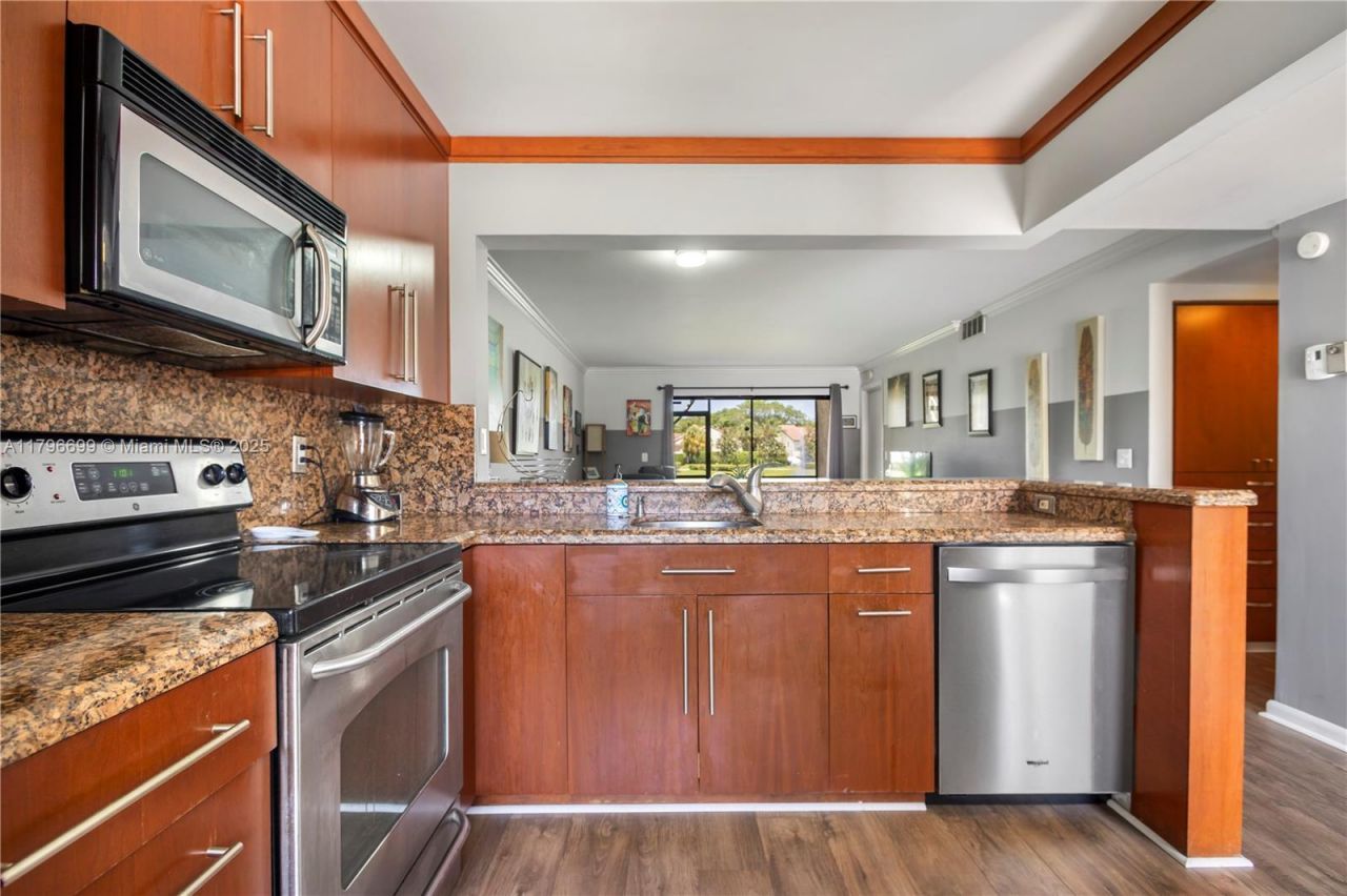 22053 Palms Way, Unit 106, Boca Raton, FL 33433 Photo