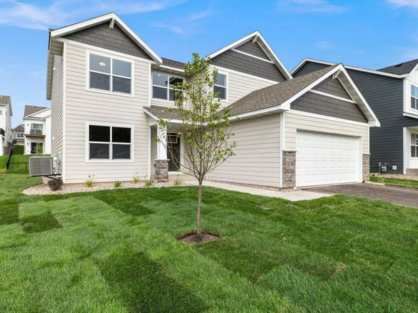 7465 Agate Trail, Inver Grove Heights, MN 55077