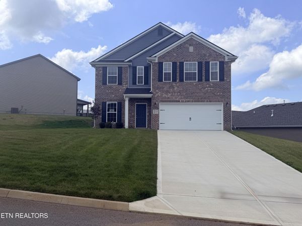 3644 Crimson Circle, Maryville, TN 37801