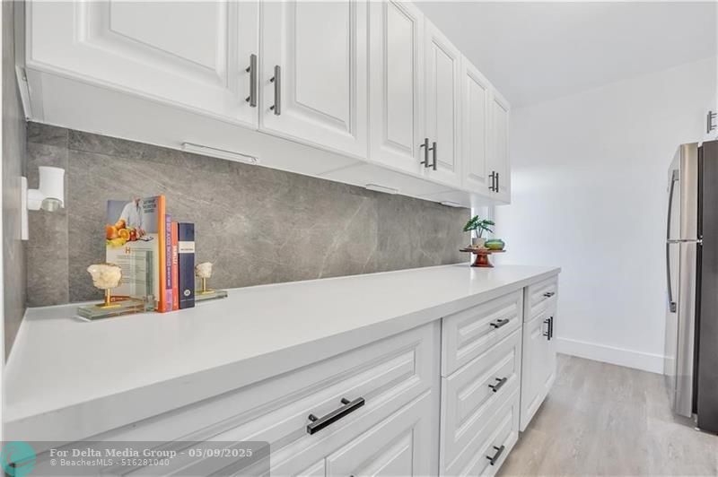 888 Intracoastal Drive, Unit 14F, Fort Lauderdale, FL 33304 Photo