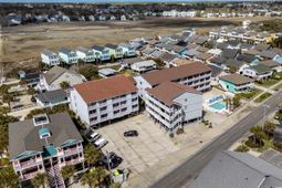 625 N Waccamaw Dr. photo 4