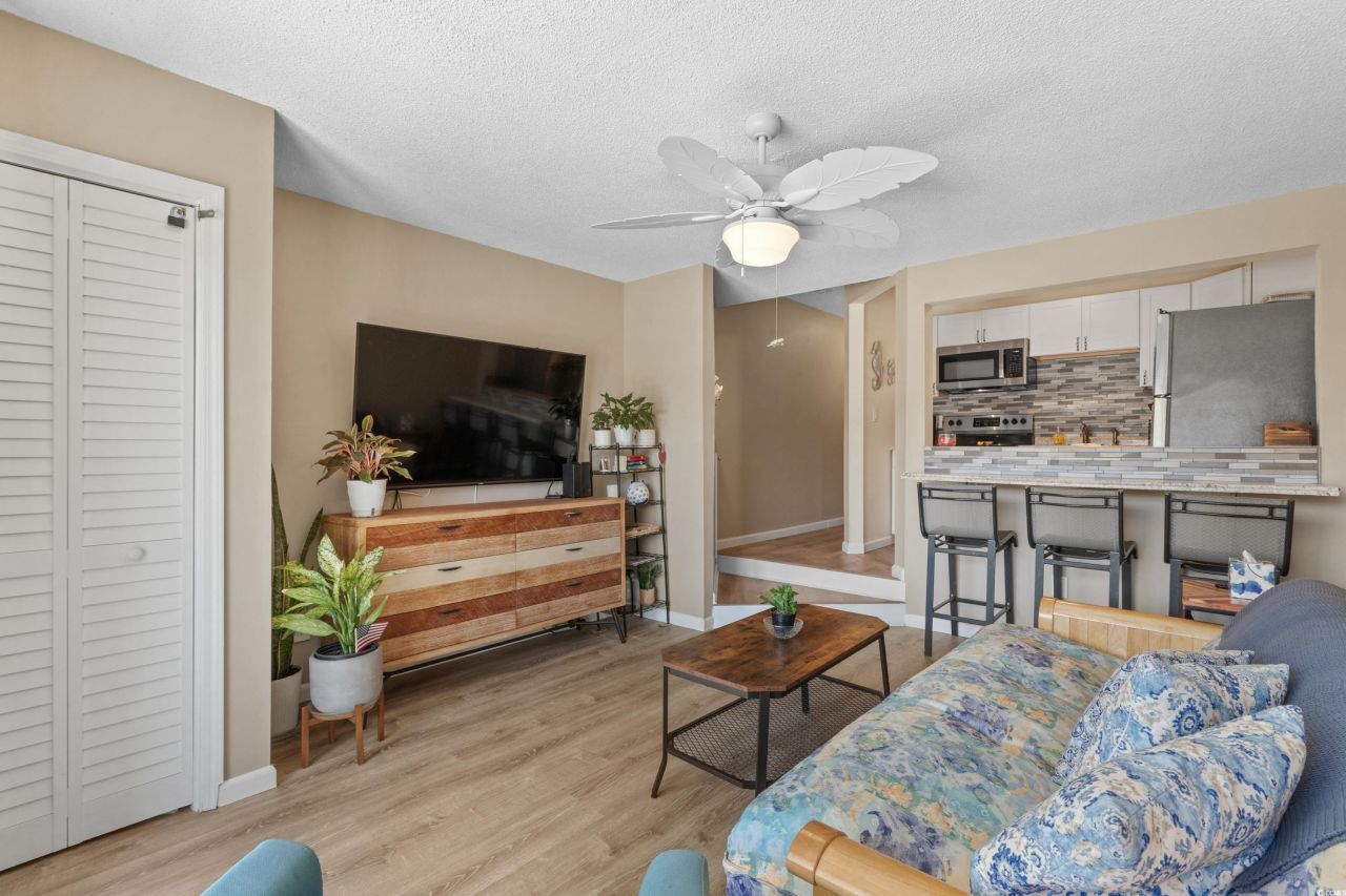 625 N Waccamaw Dr. Photo 7