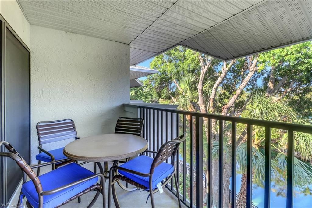 600 Neapolitan Way, Unit 345, Naples, FL 34103 Photo