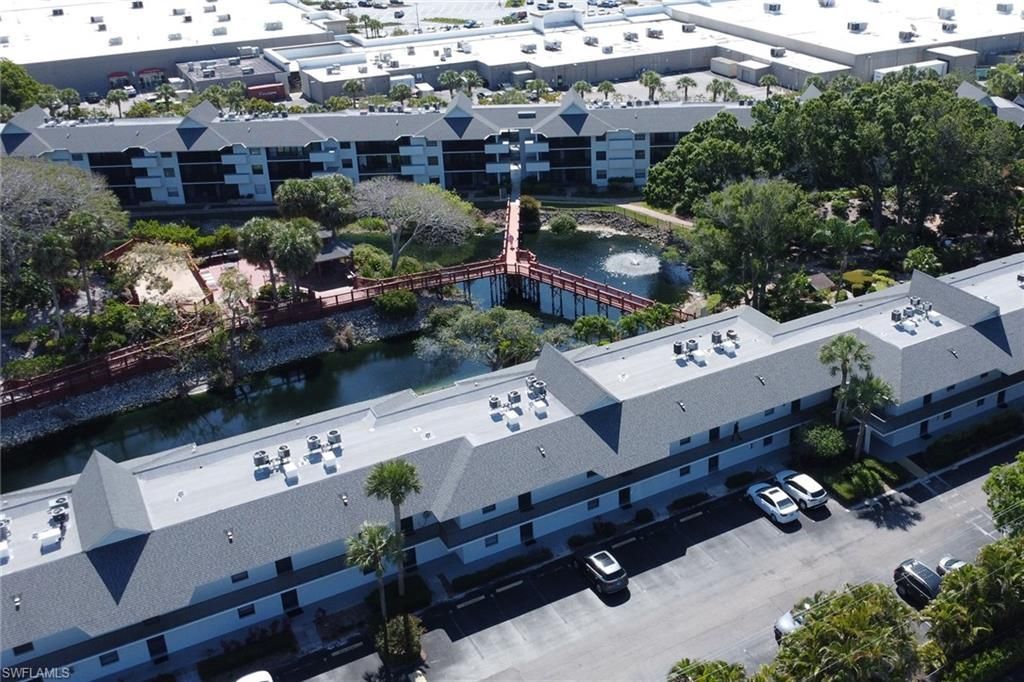 600 Neapolitan Way, Unit 345, Naples, FL 34103 Photo