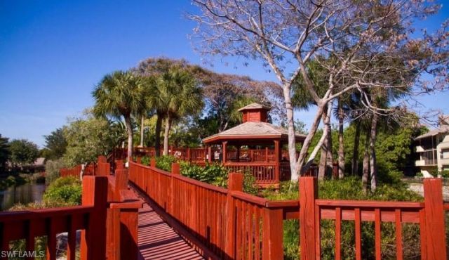 600 Neapolitan Way, Unit 345, Naples, FL 34103 Photo