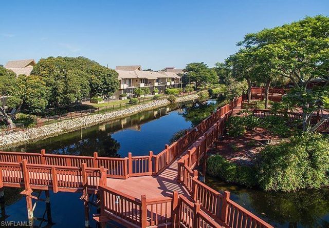 600 Neapolitan Way, Unit 345, Naples, FL 34103 Photo