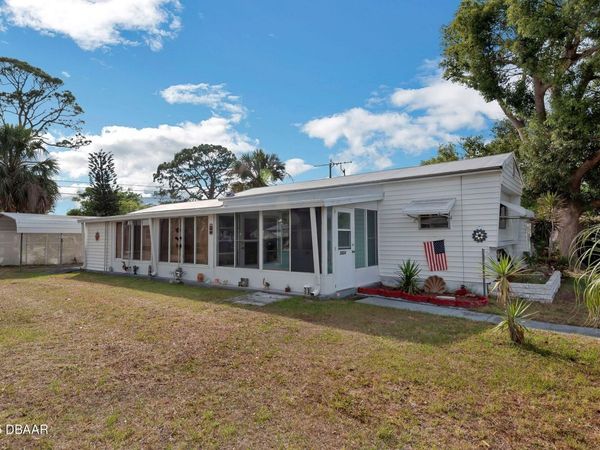 5224 Pineland Avenue, Port Orange, FL 32127