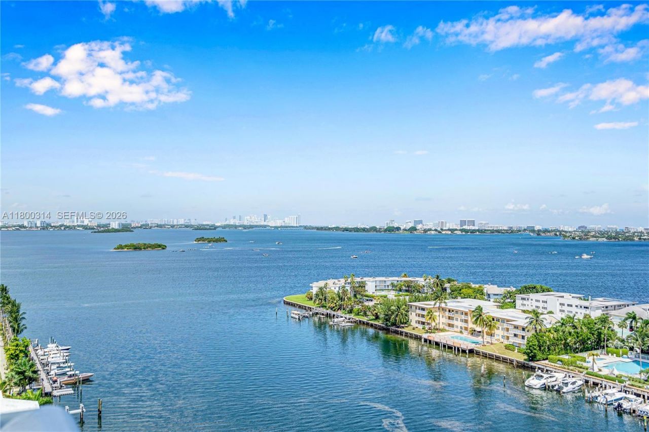 7929 West Dr, Unit PH1601, North Bay Village, FL 33141 Photo