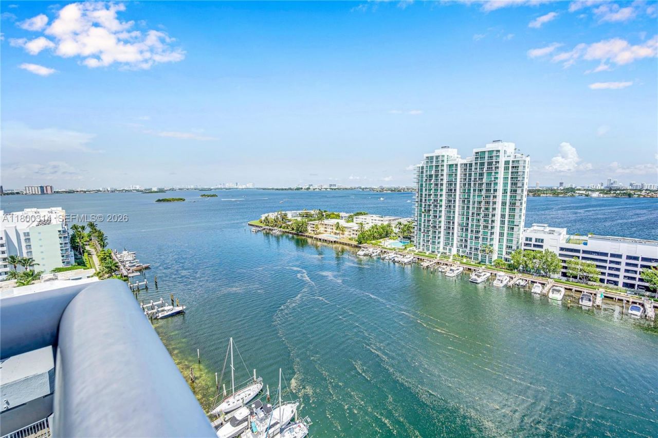 7929 West Dr, Unit PH1601, North Bay Village, FL 33141 Photo