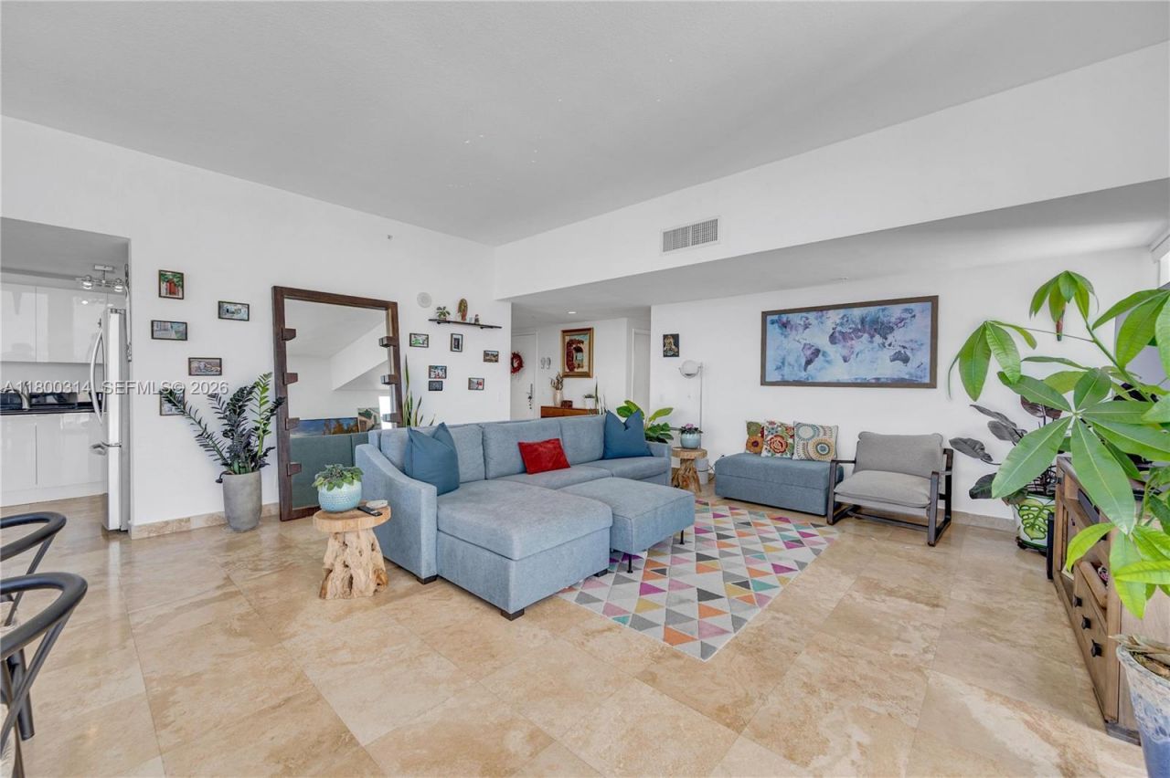 7929 West Dr, Unit PH1601, North Bay Village, FL 33141 Photo