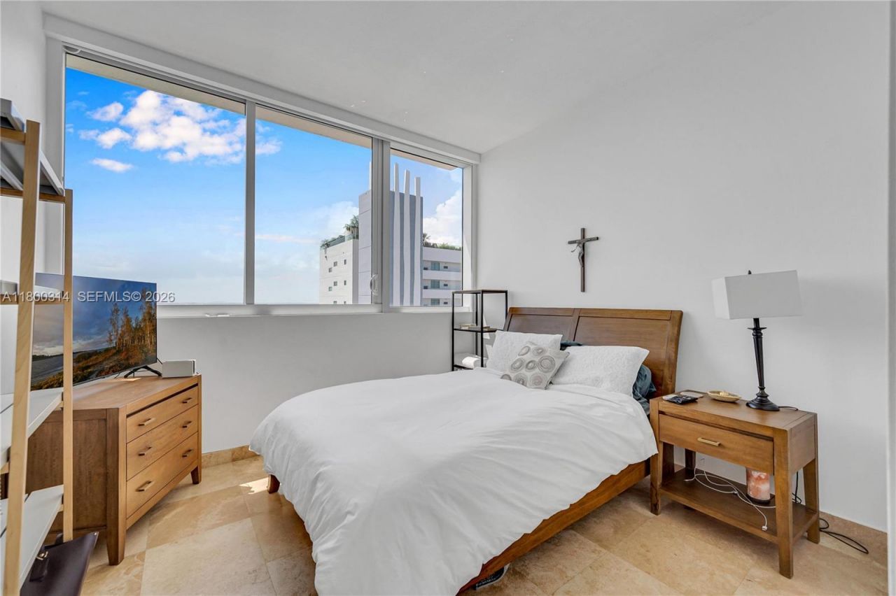 7929 West Dr, Unit PH1601, North Bay Village, FL 33141 Photo