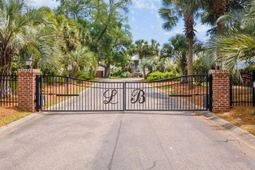 129 Windy Ln. photo 4