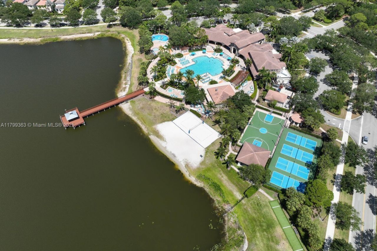 198 Evergrene Parkway, Palm Beach Gardens, FL 33410 Photo