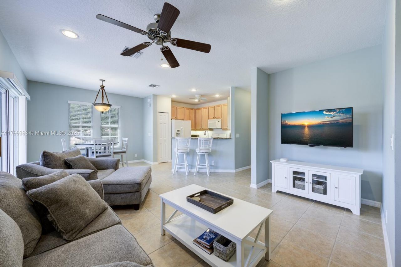 198 Evergrene Parkway, Palm Beach Gardens, FL 33410 Photo