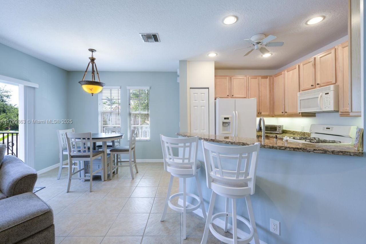 198 Evergrene Parkway, Palm Beach Gardens, FL 33410 Photo