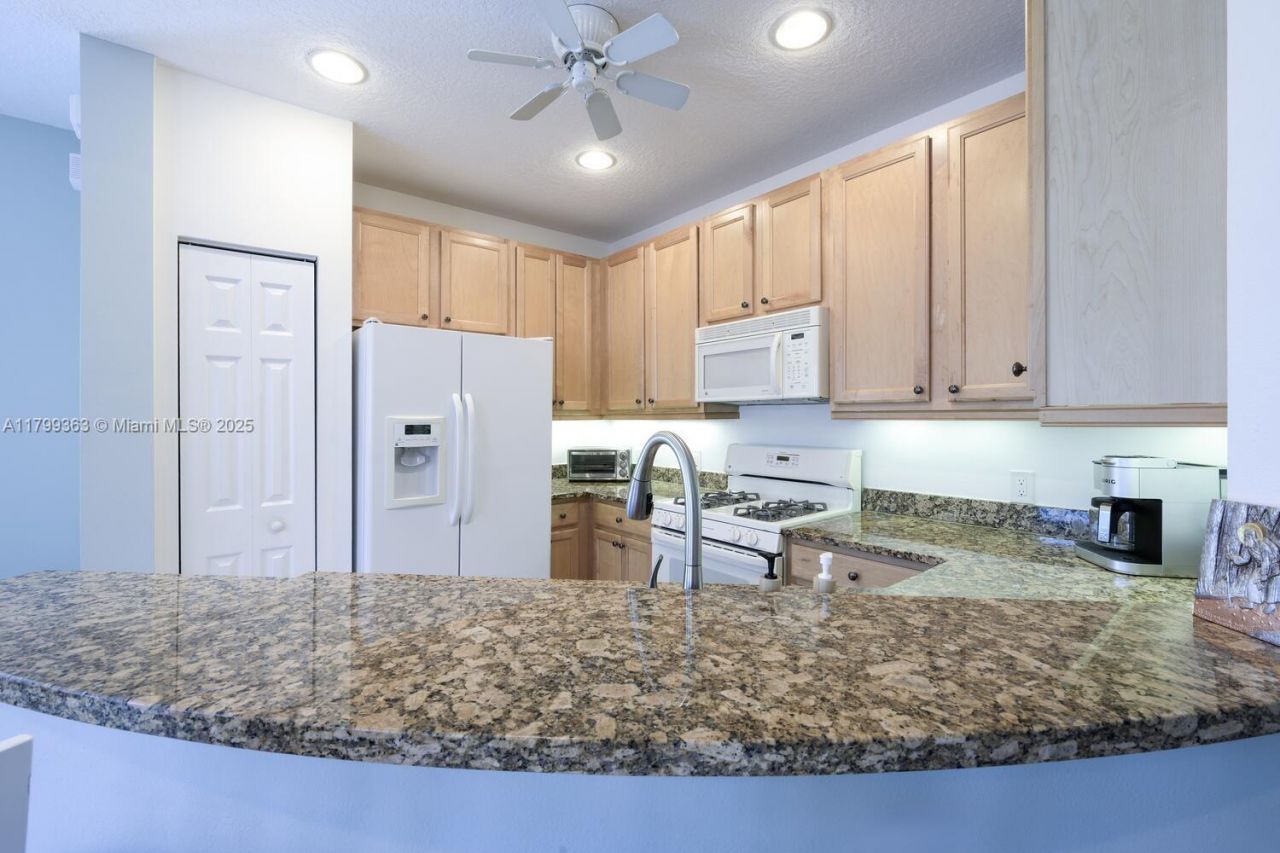 198 Evergrene Parkway, Palm Beach Gardens, FL 33410 Photo