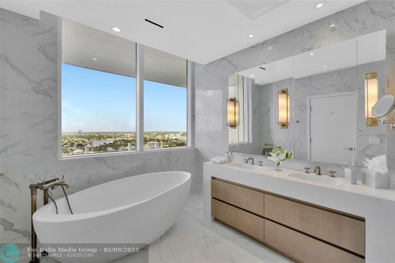 525 N Fort Lauderdale Beach Boulevard, Unit 1903, Fort Lauderdale, FL 33304 Photo