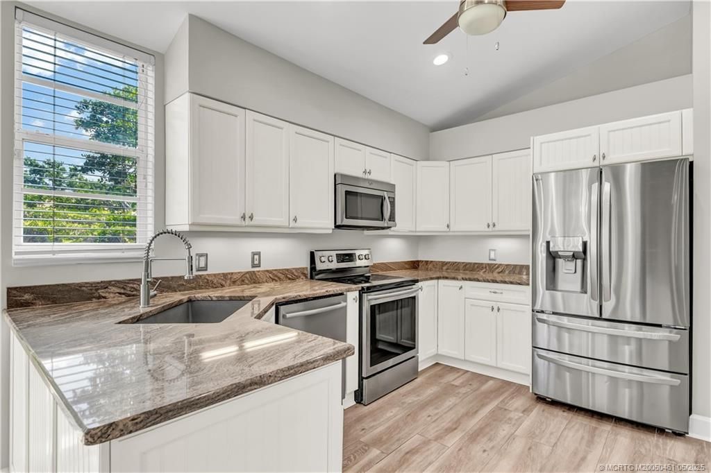 2203 NW Seagrass Drive, Palm City, FL 34990 Photo