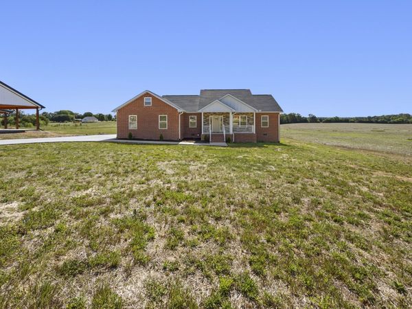 6265 McMinnville Hwy, Smithville, TN 37166