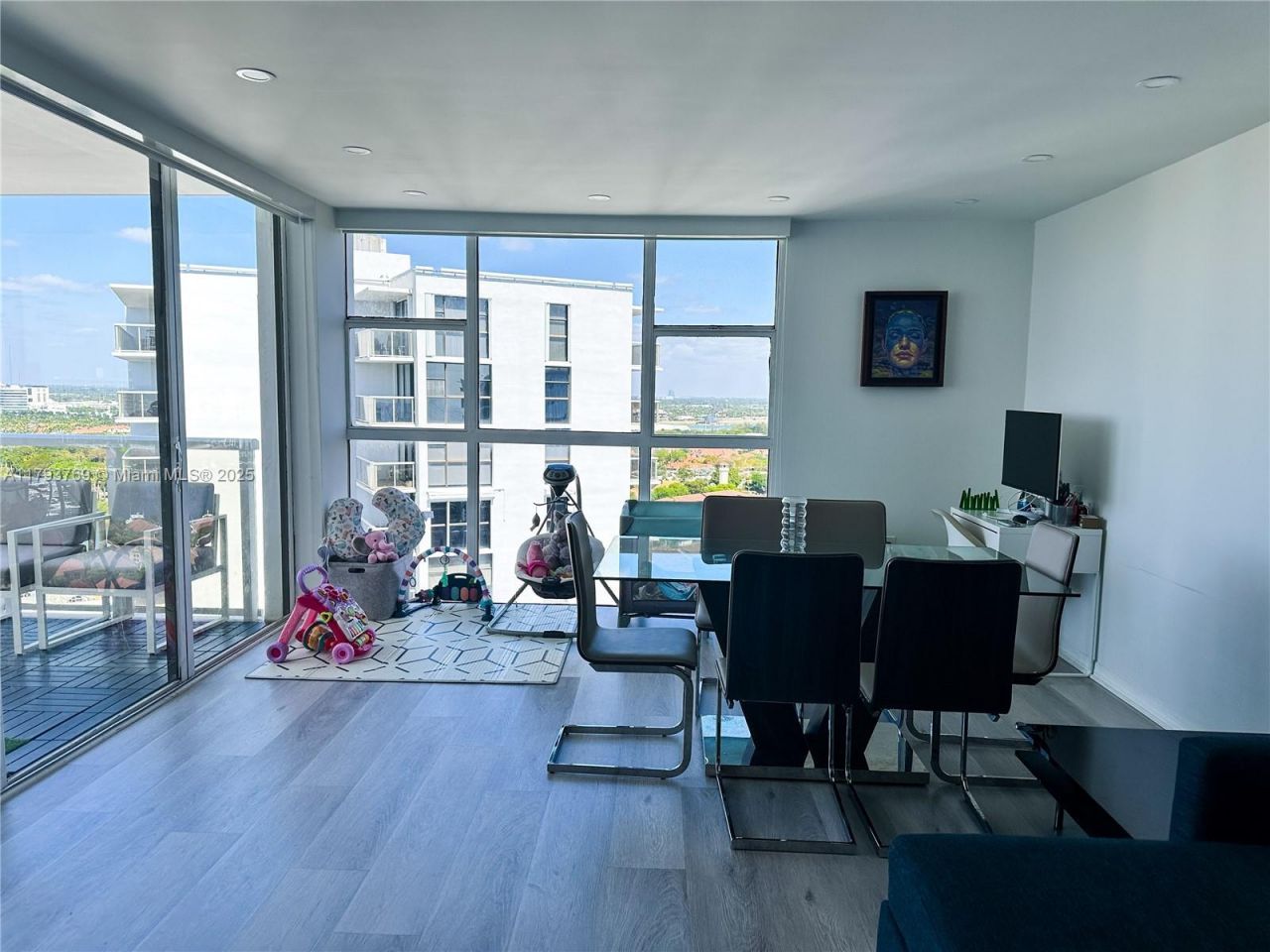 3731 N Country Club Dr, Unit 2228, Aventura, FL 33180 Photo