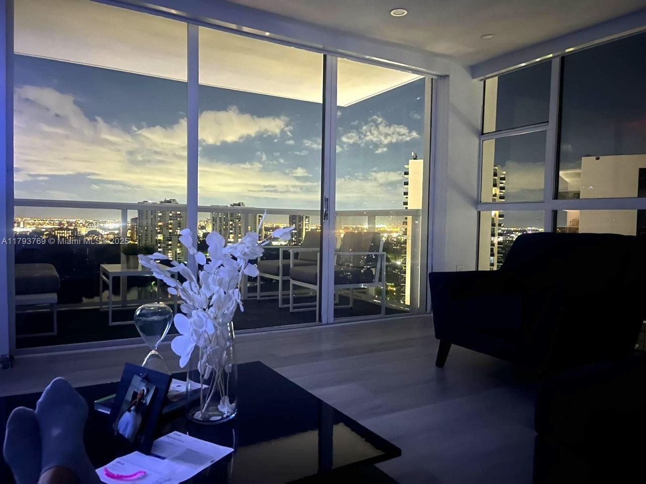 3731 N Country Club Dr, Unit 2228, Aventura, FL 33180 Photo