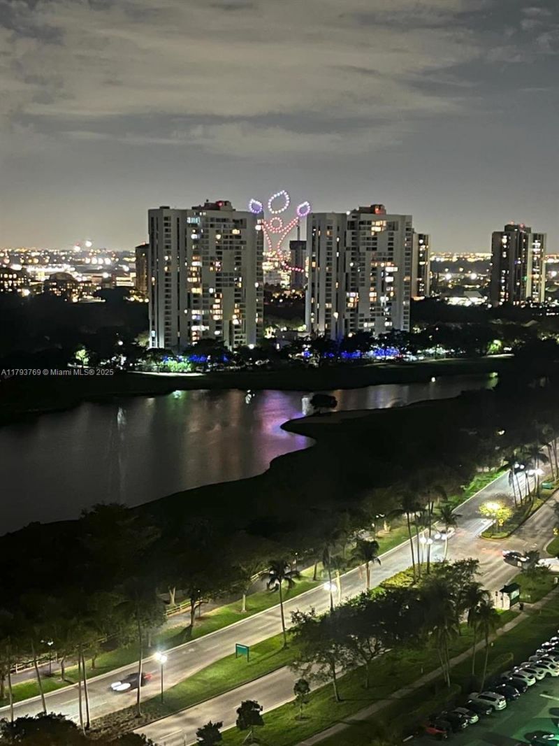 3731 N Country Club Dr, Unit 2228, Aventura, FL 33180 Photo