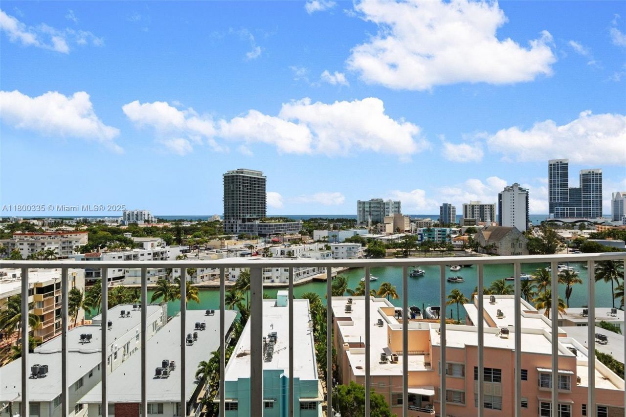 6900 Bay Dr, Unit 10I, Miami Beach, FL 33141 Photo