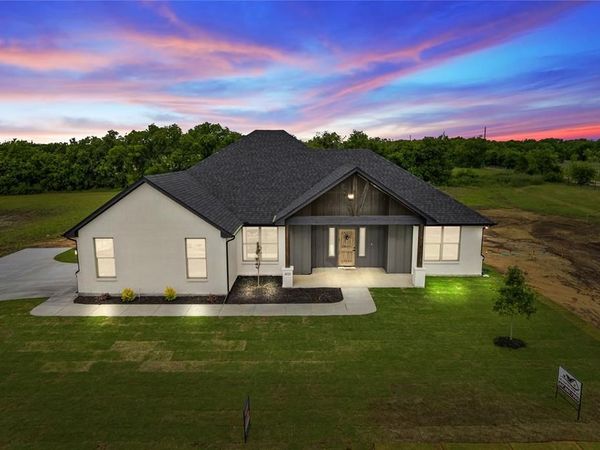 8529 Bronco Drive, Godley, TX 76044