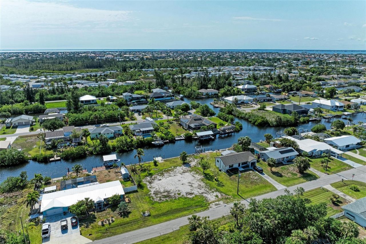 3619 Wisteria Place, Punta Gorda, FL 33950 Photo