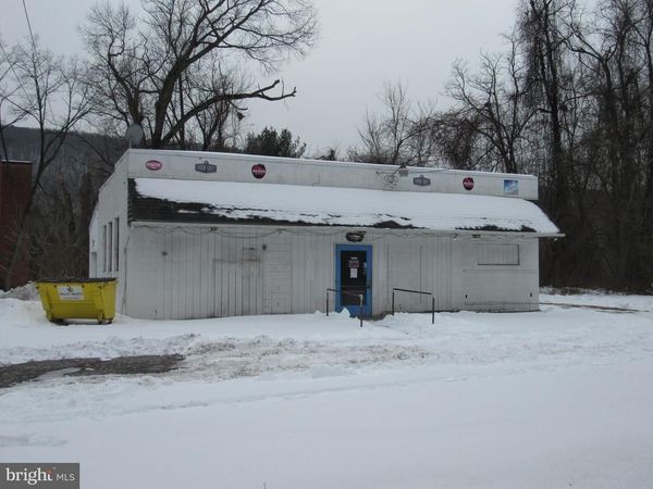 20 MAIN STREET, LYKENS, PA 17048