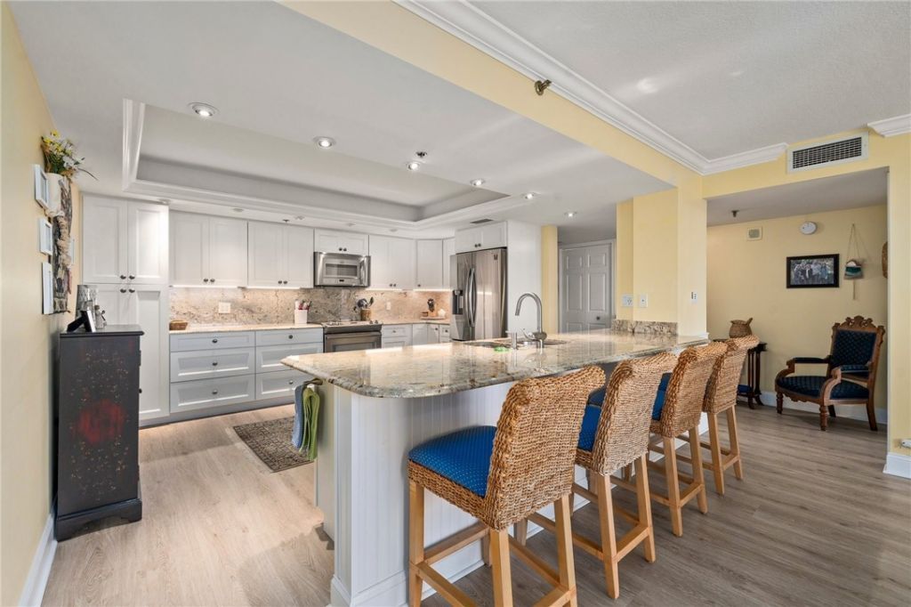 5047 N Highway A1a, Unit 506, Hutchinson Island, FL 34949 Photo