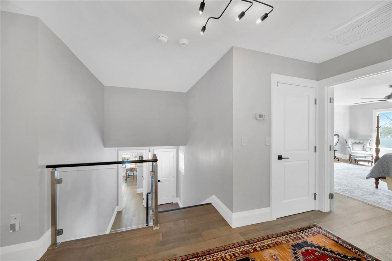 2802 Northpointe Lane, Tampa, FL 33611 Photo