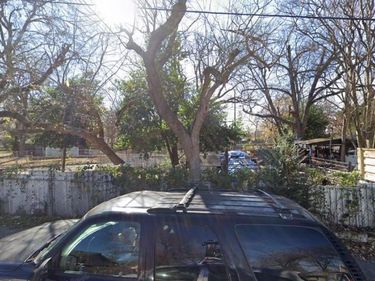 5035 Linder Avenue, Dallas, TX 75215