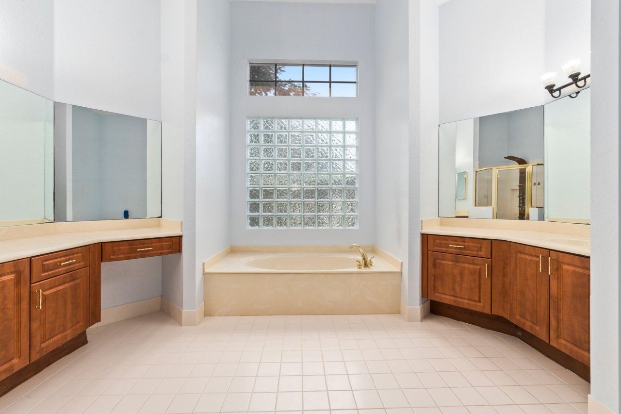 104 NW Rockbridge Court, Port Saint Lucie, FL 34986 Photo