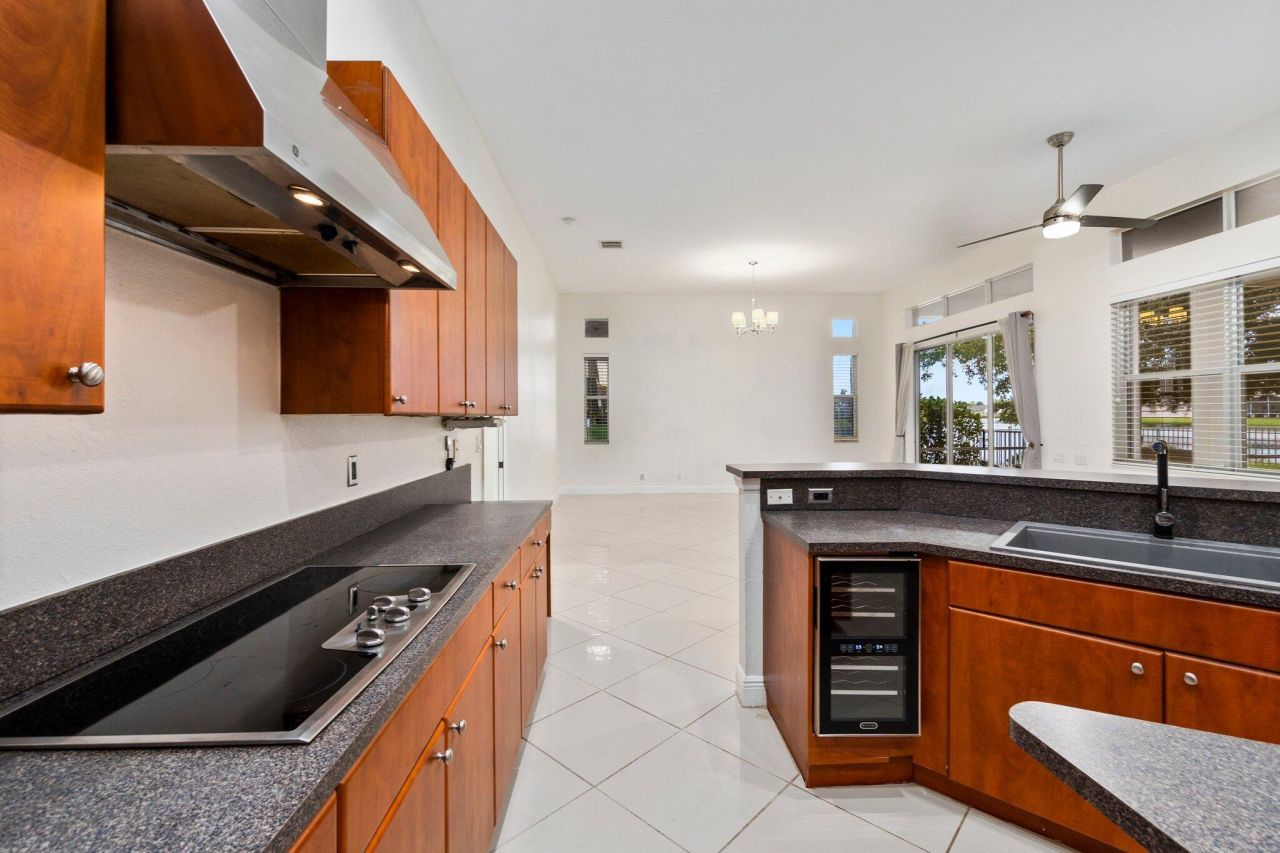 104 NW Rockbridge Court, Port Saint Lucie, FL 34986 Photo