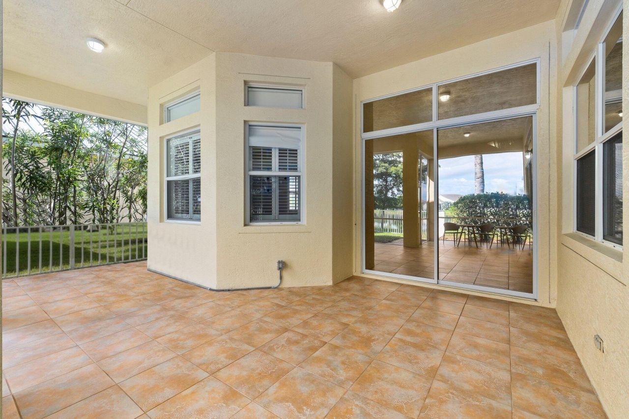 104 NW Rockbridge Court, Port Saint Lucie, FL 34986 Photo