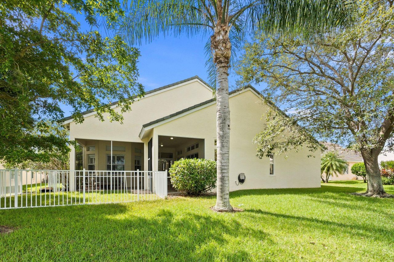 104 NW Rockbridge Court, Port Saint Lucie, FL 34986 Photo