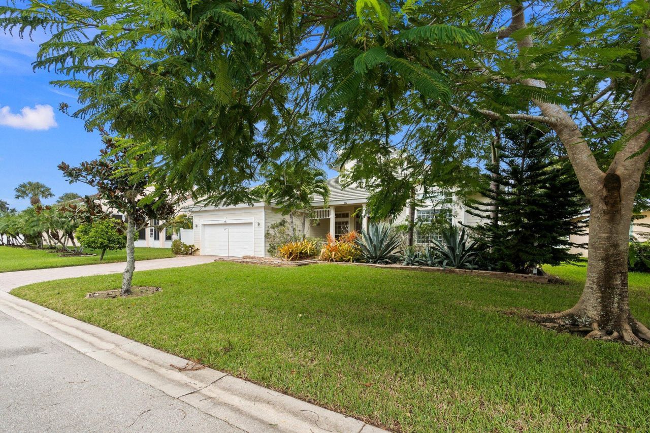 104 NW Rockbridge Court, Port Saint Lucie, FL 34986 Photo