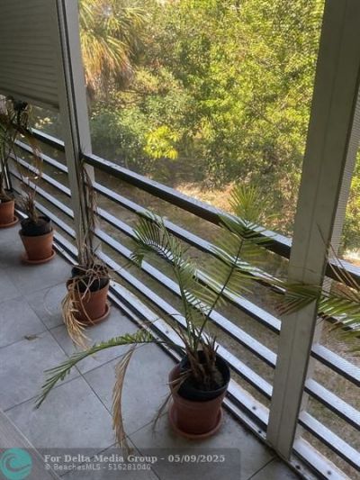 100 SE 6th Avenue, Unit 206, Pompano Beach, FL 33060 Photo