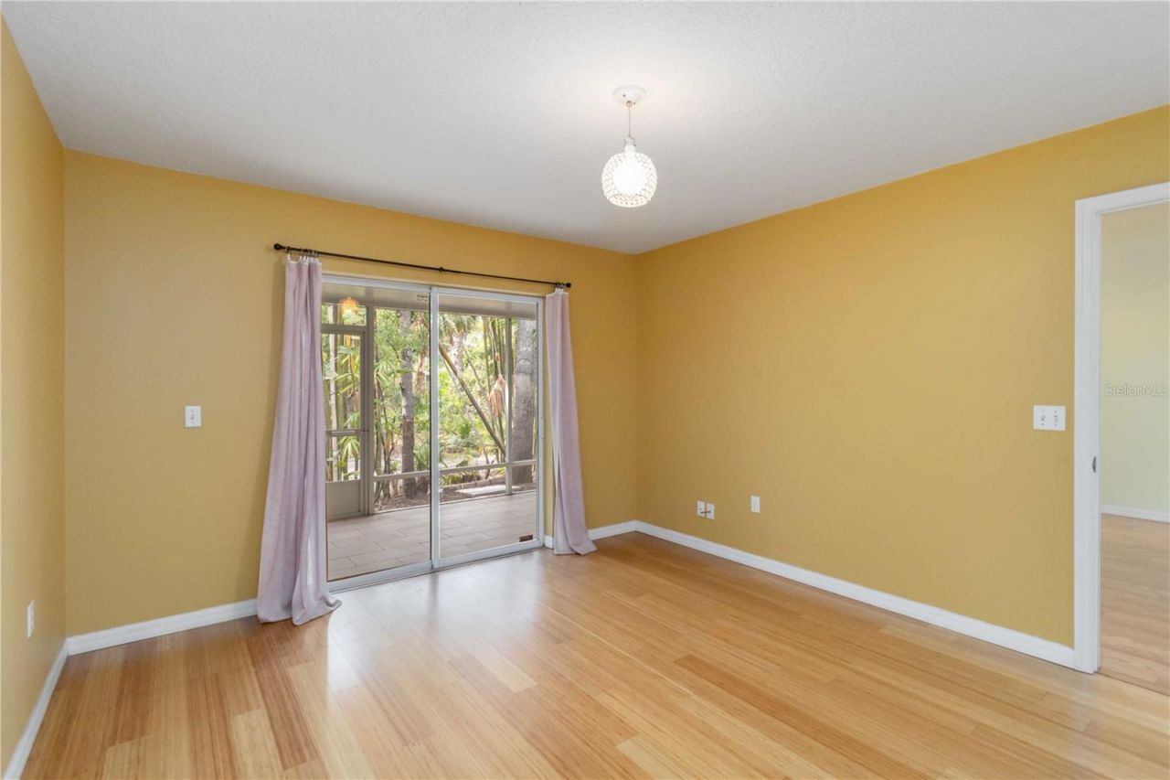 642 N Jefferson Avenue, Unit 13, Sarasota, FL 34237 Photo