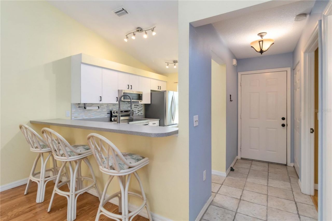 642 N Jefferson Avenue, Unit 13, Sarasota, FL 34237 Photo