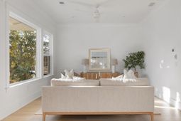 1340 Lucinda Street photo 4