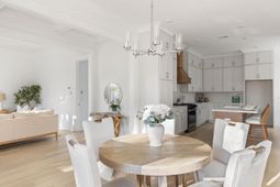 1340 Lucinda Street photo 4