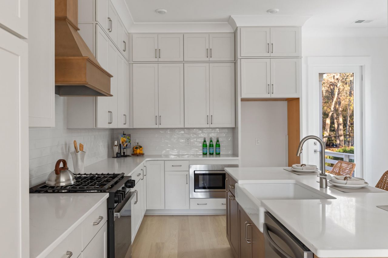 1340 Lucinda Street Photo 7