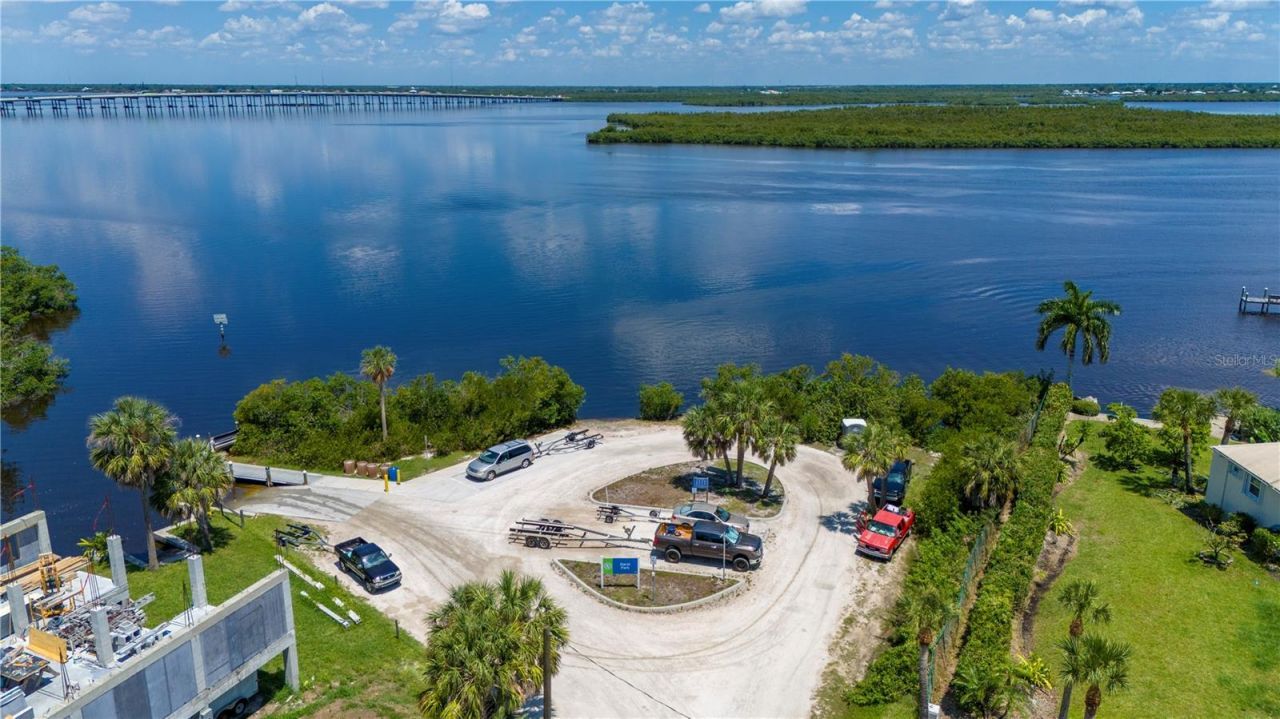 4685 Riverside Drive, Punta Gorda, FL 33982 Photo